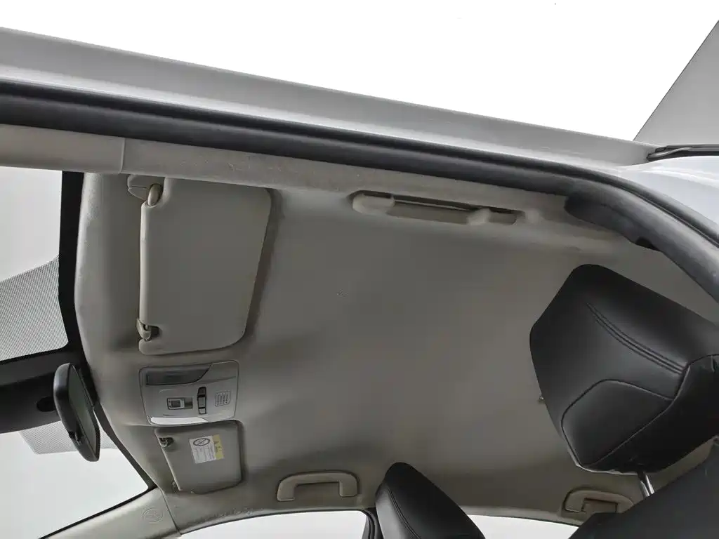 Toyota Corolla 2021 — фото 14