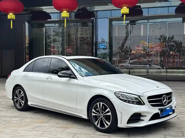 Mercedes-Benz C-Class 2019