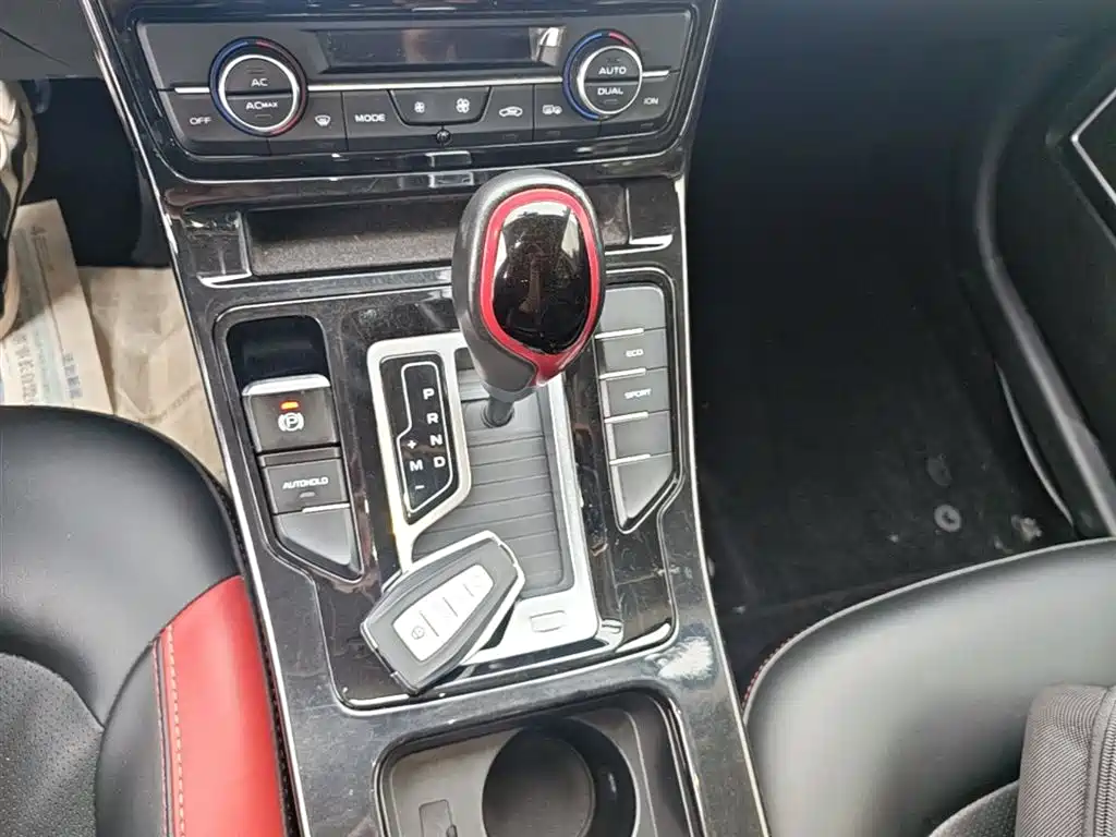 Geely Emgrand GS 2020 — фото 14