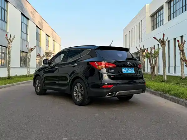 Hyundai Santa Fe 2014