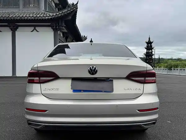 Volkswagen Lavida 2022