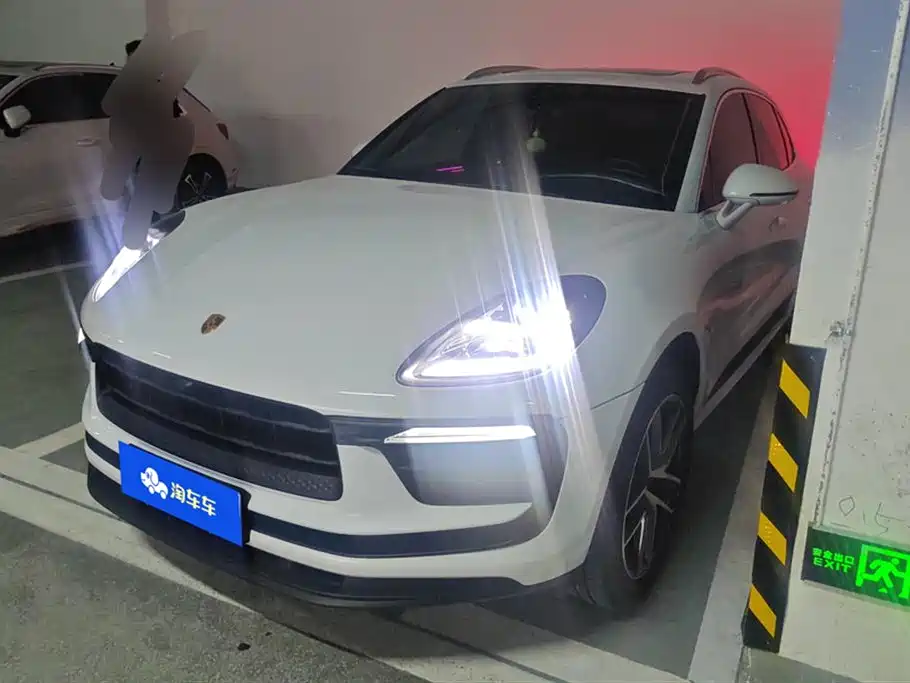 Porsche Macan 2023