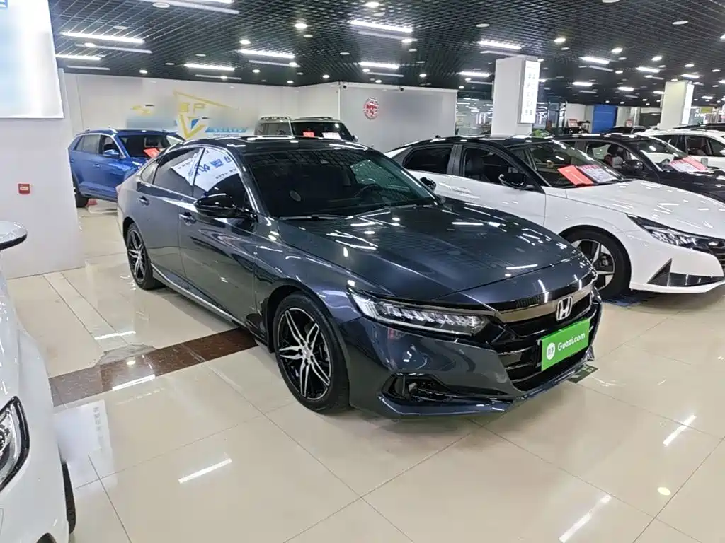 Honda Accord 2023 — фото 4