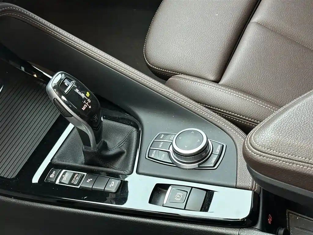 BMW X1 2021 — фото 11