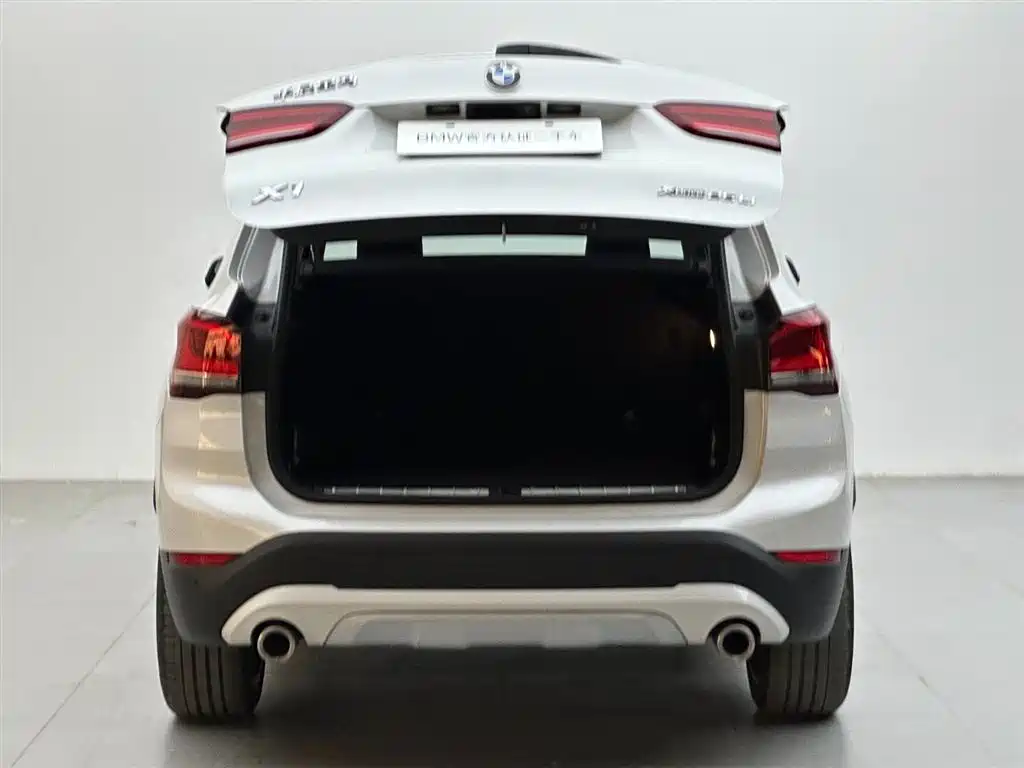 BMW X1 2021 — фото 6