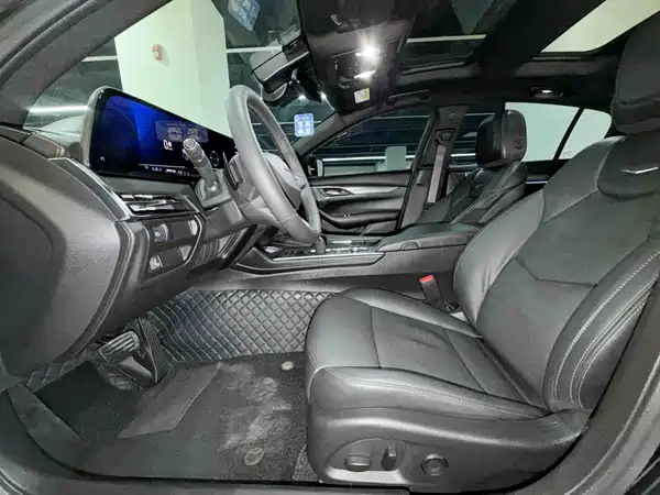 Cadillac CT5 2024
