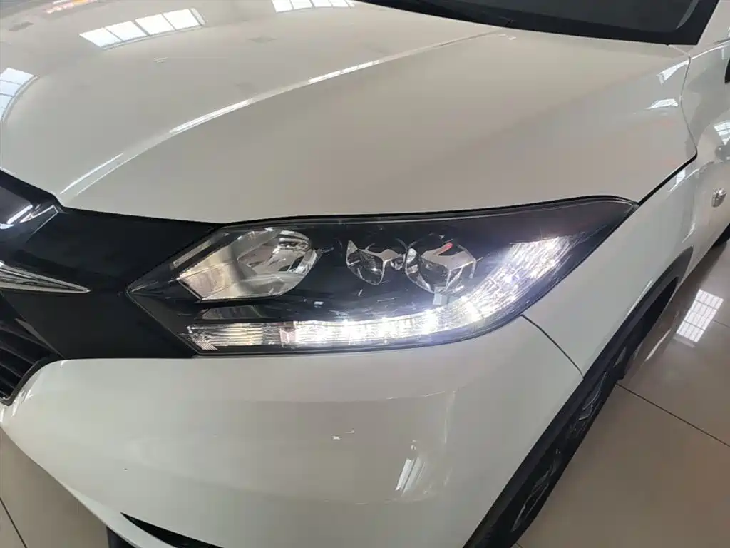 Honda Vezel 2019 — фото 24