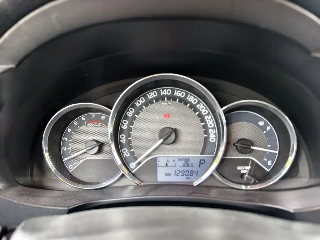 Toyota Levin 2015 — фото 16