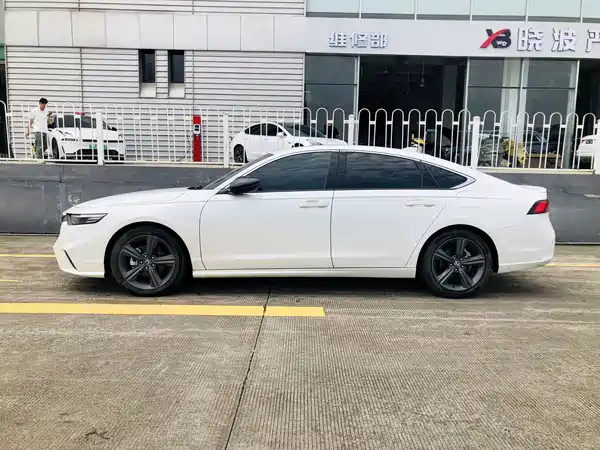 Honda Inspire 2024