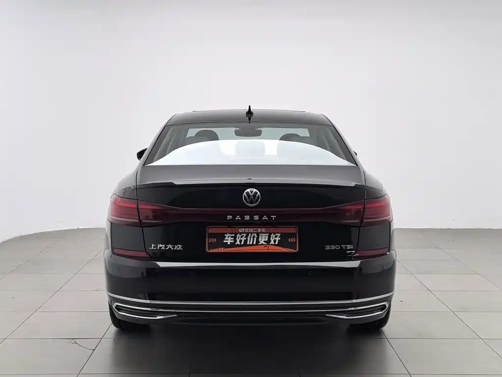 Volkswagen Passat 2022