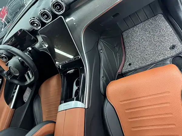 Mercedes-Benz C-Class 2022