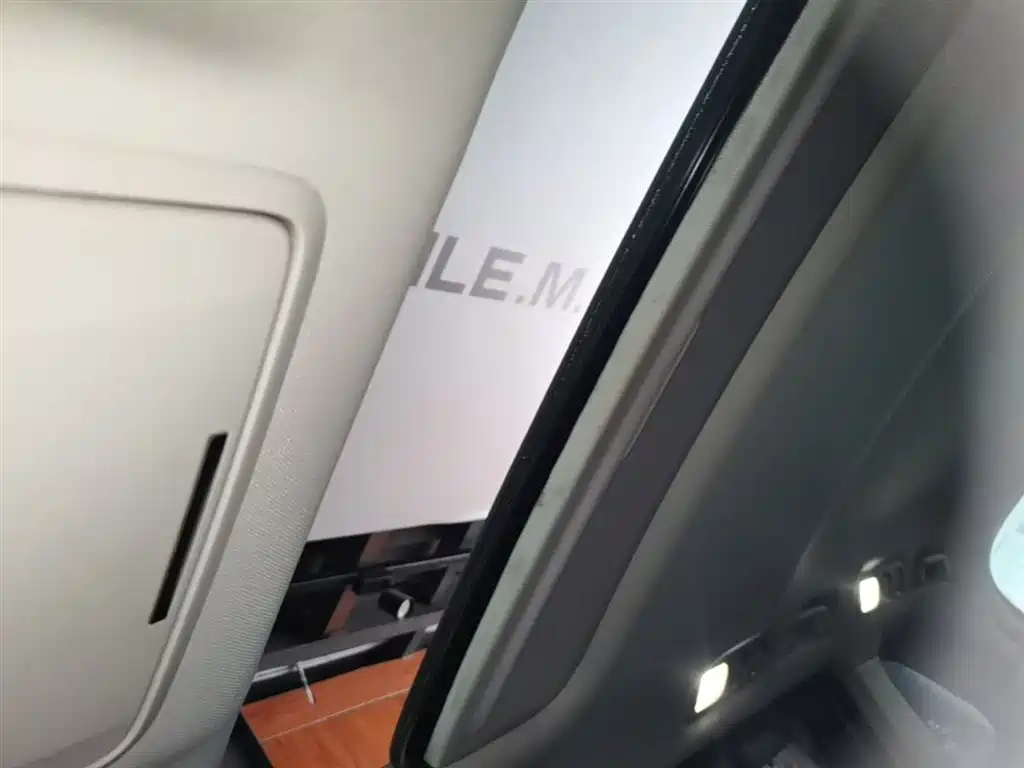 Honda Odyssey 2016 — фото 18