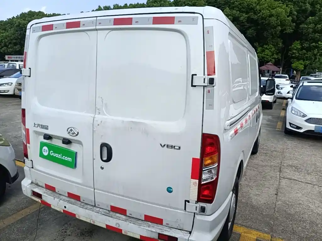 Maxus V80 2026