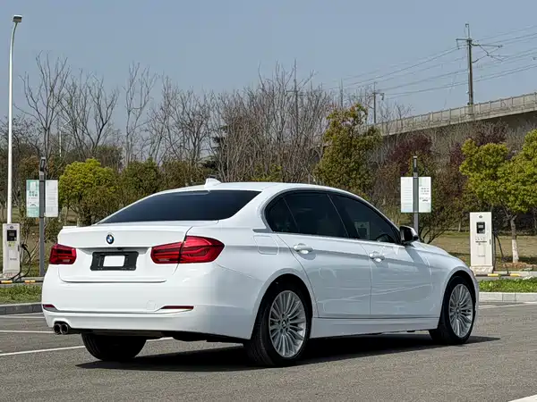BMW 3 Series 2018