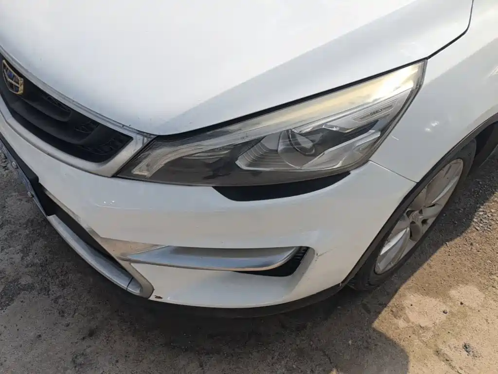 Geely Emgrand GS 2017 — фото 24