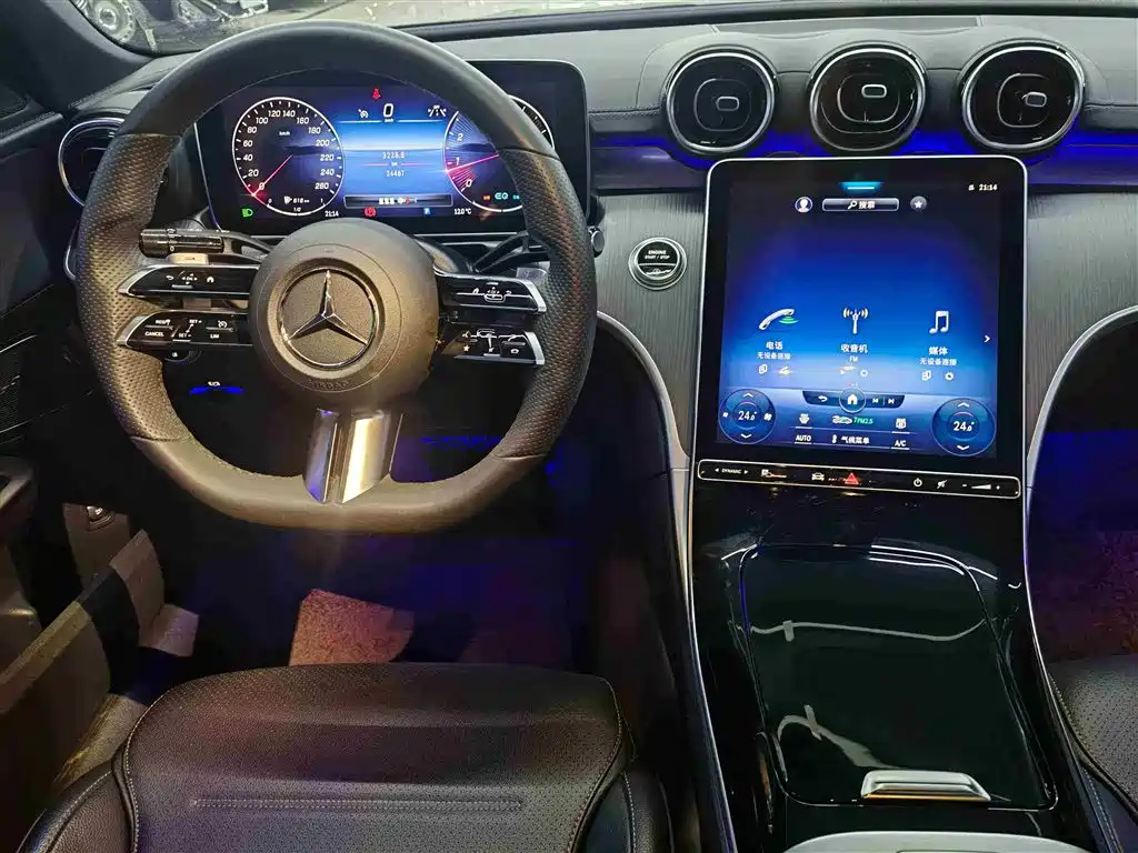 Mercedes-Benz C-Class 2022 — фото 28