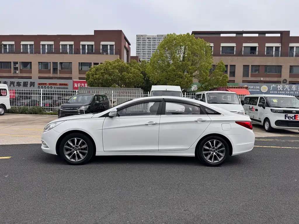 Hyundai Sonata 2016 — фото 8
