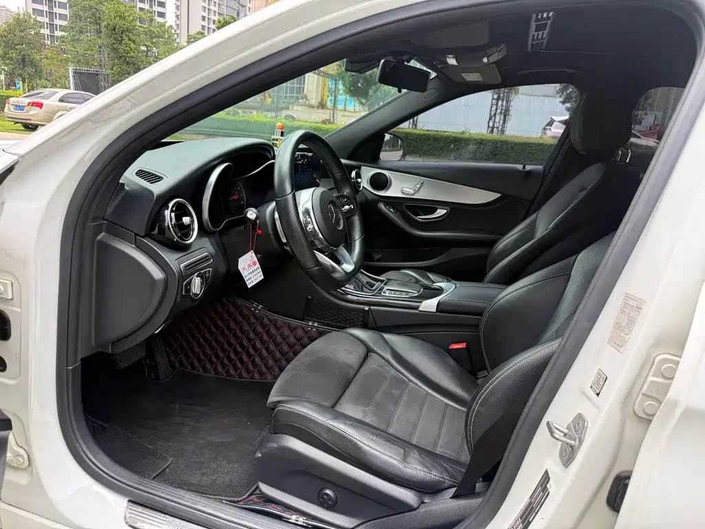 Mercedes-Benz C-Class 2018 — фото 4