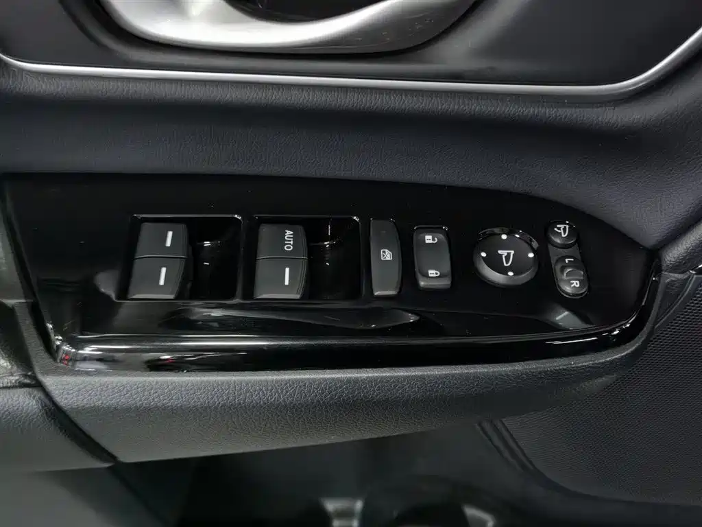 Honda CR-V 2019 — фото 9