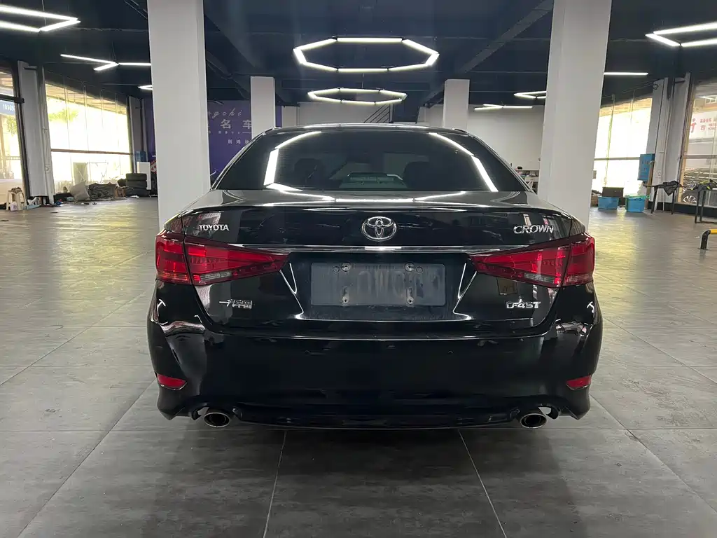 Toyota Crown 2019 — фото 11