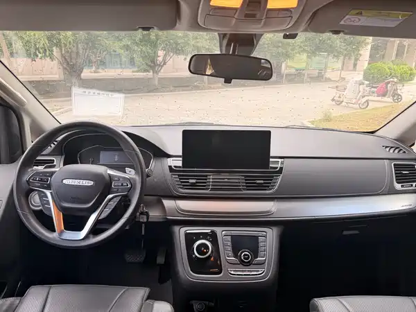 Maxus G20 2023