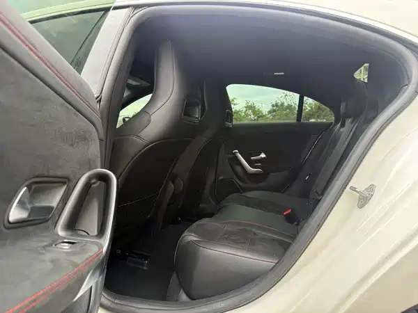 Mercedes-Benz CLA 2020