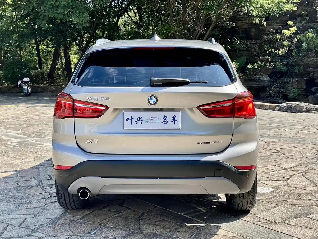 BMW X1 2019 — фото 16