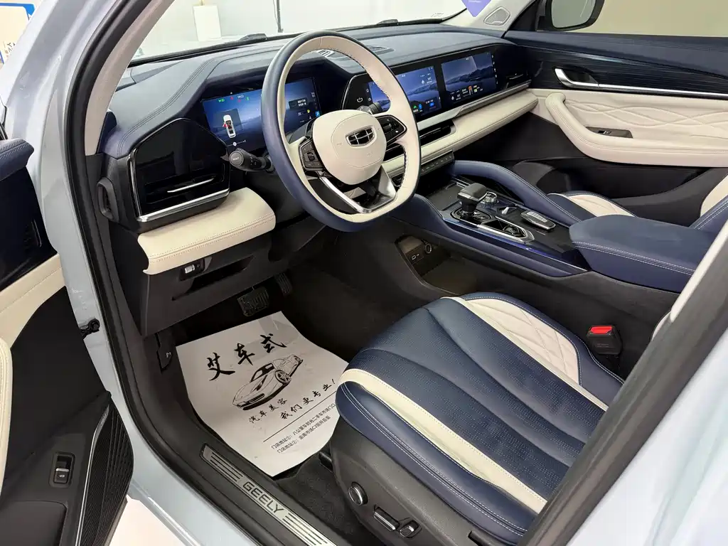 Geely Xingyue L 2022 — фото 15