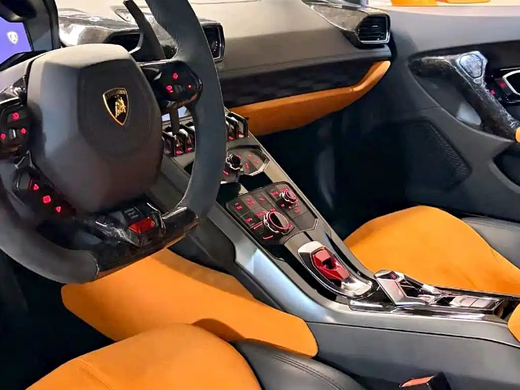 Lamborghini Huracan 2016 — фото 6