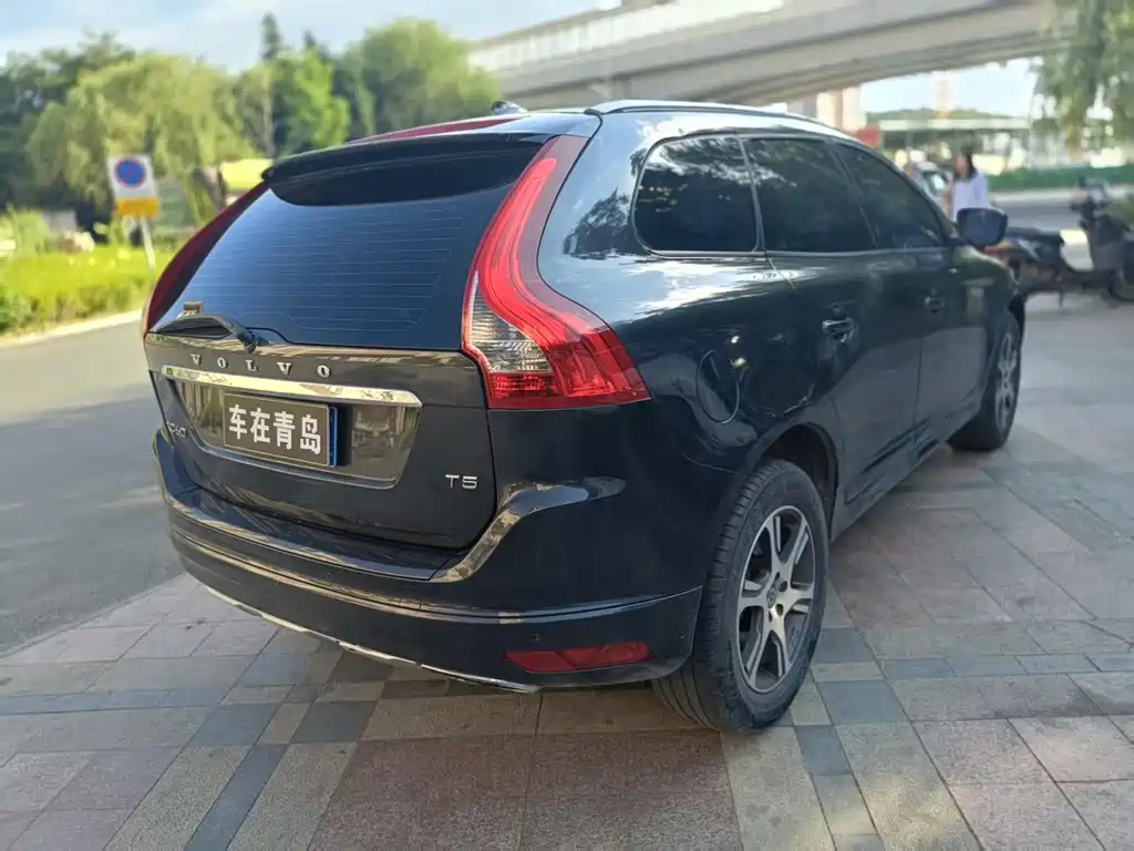 Volvo XC60 2013 — фото 14