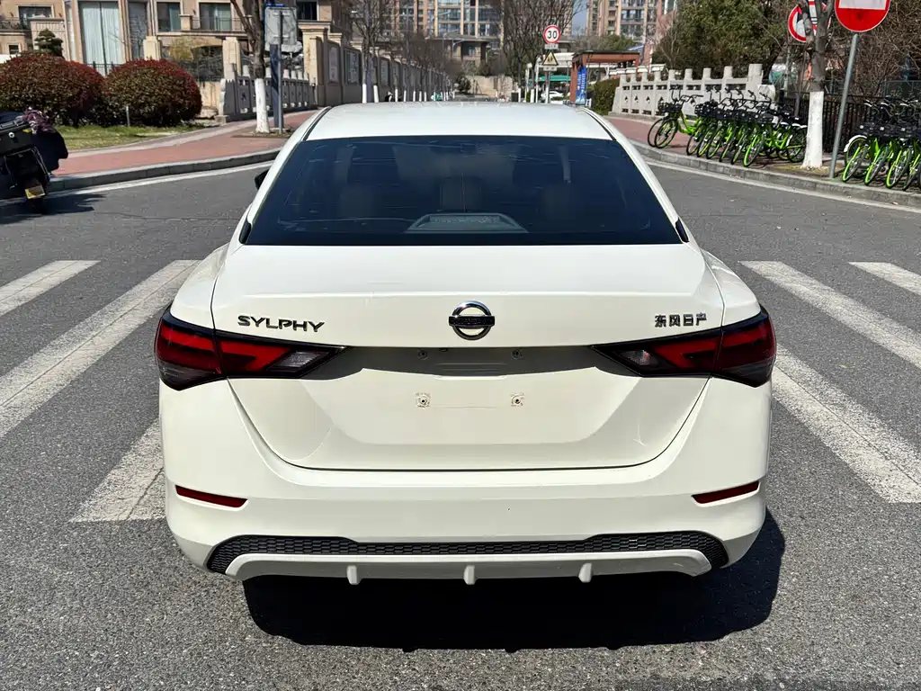 Nissan Sylphy 2021 — фото 5
