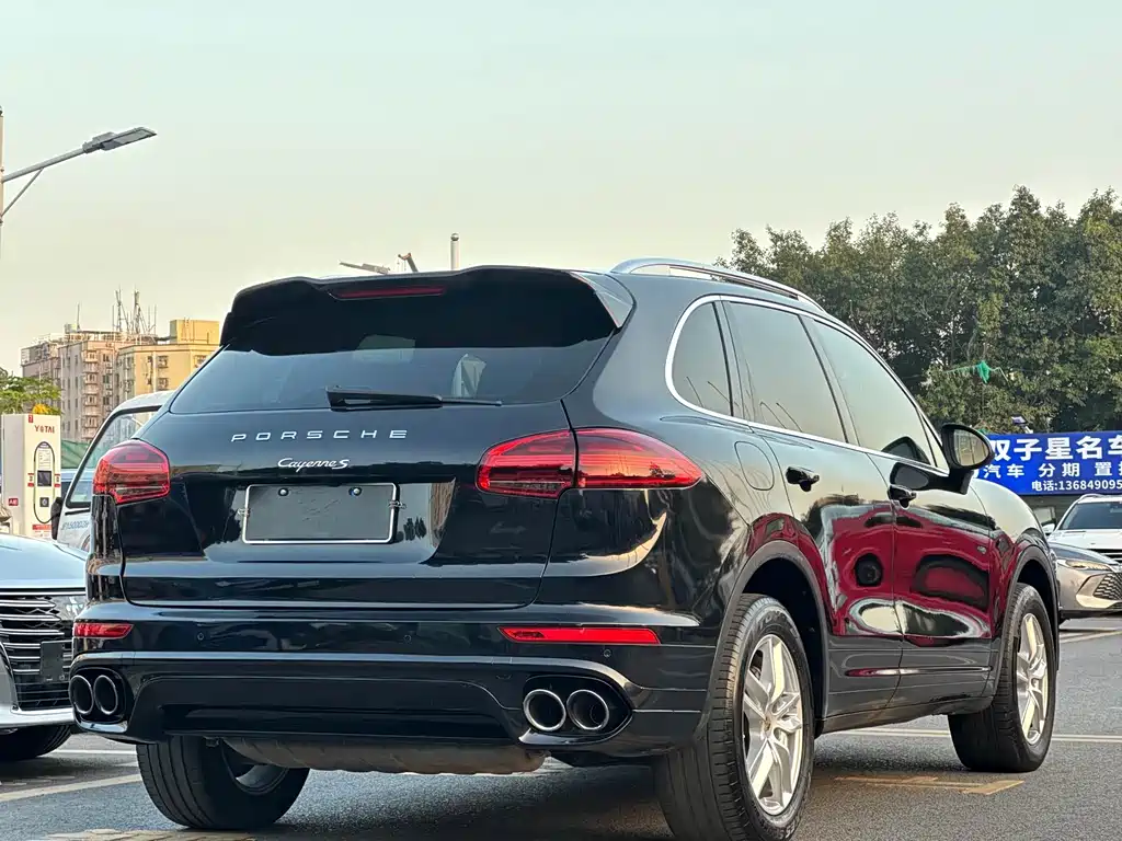 Porsche Cayenne 2014 — фото 13