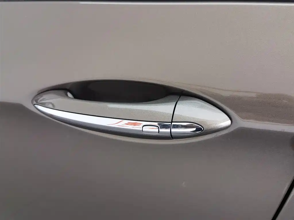 Buick Envision Plus 2016 — фото 18