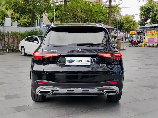 Mercedes-Benz GLC 2024