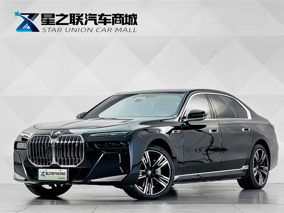 BMW i7 2025