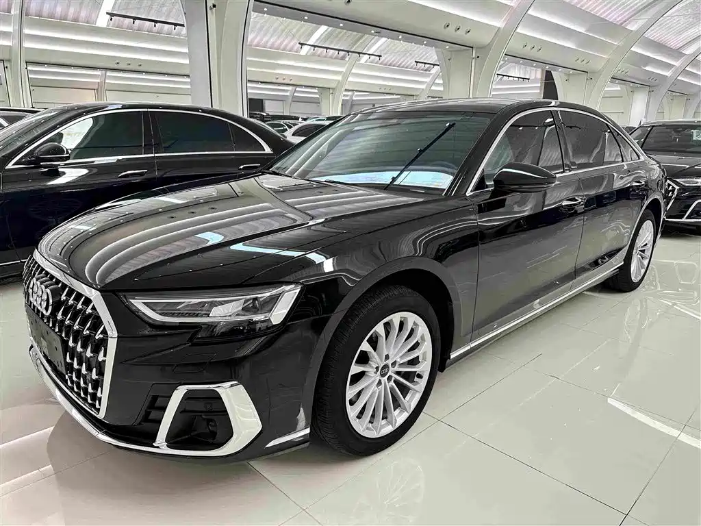 Audi A8 2023