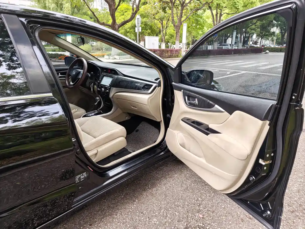 Honda Crider 2014 — фото 15