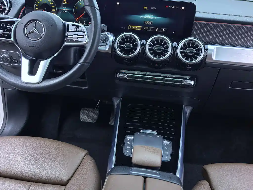 Mercedes-Benz GLB 2023 — фото 14