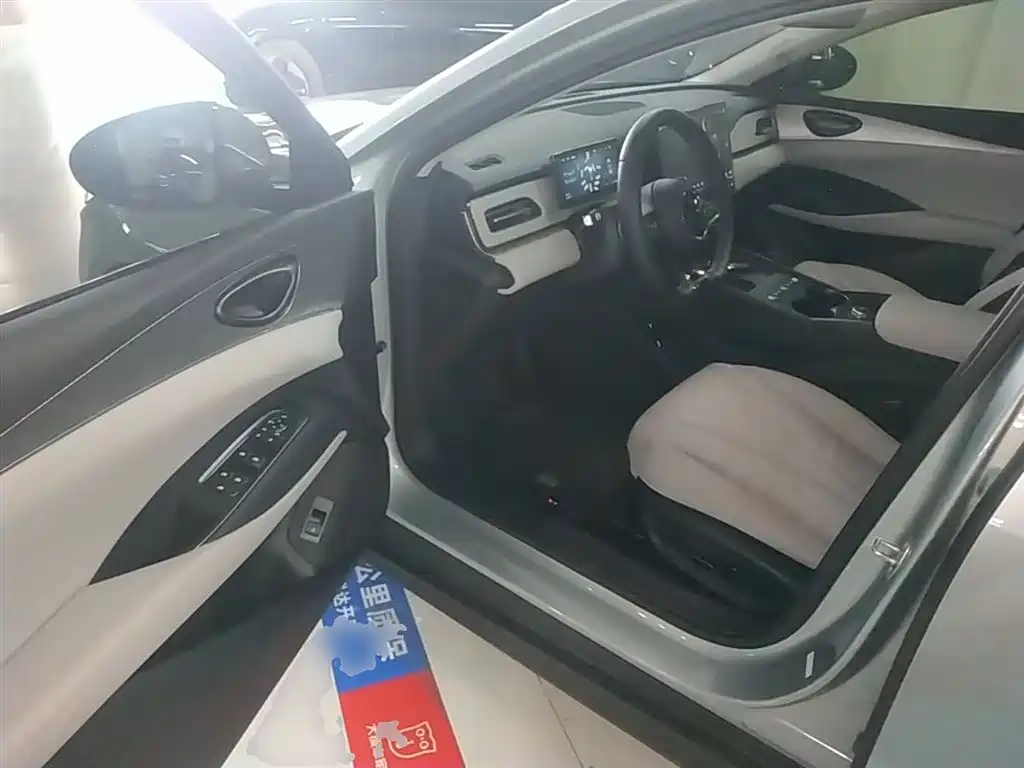 BYD Seal 06 DM-i Wagon 2025 — фото 16