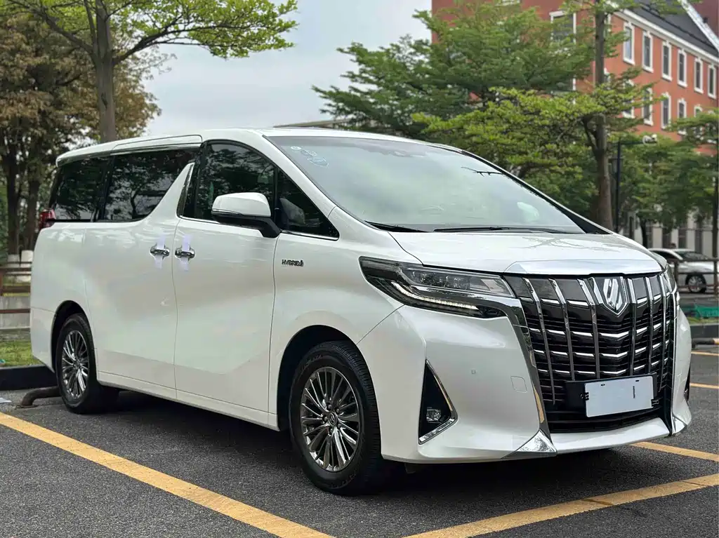 Toyota Alphard 2020 — фото 3