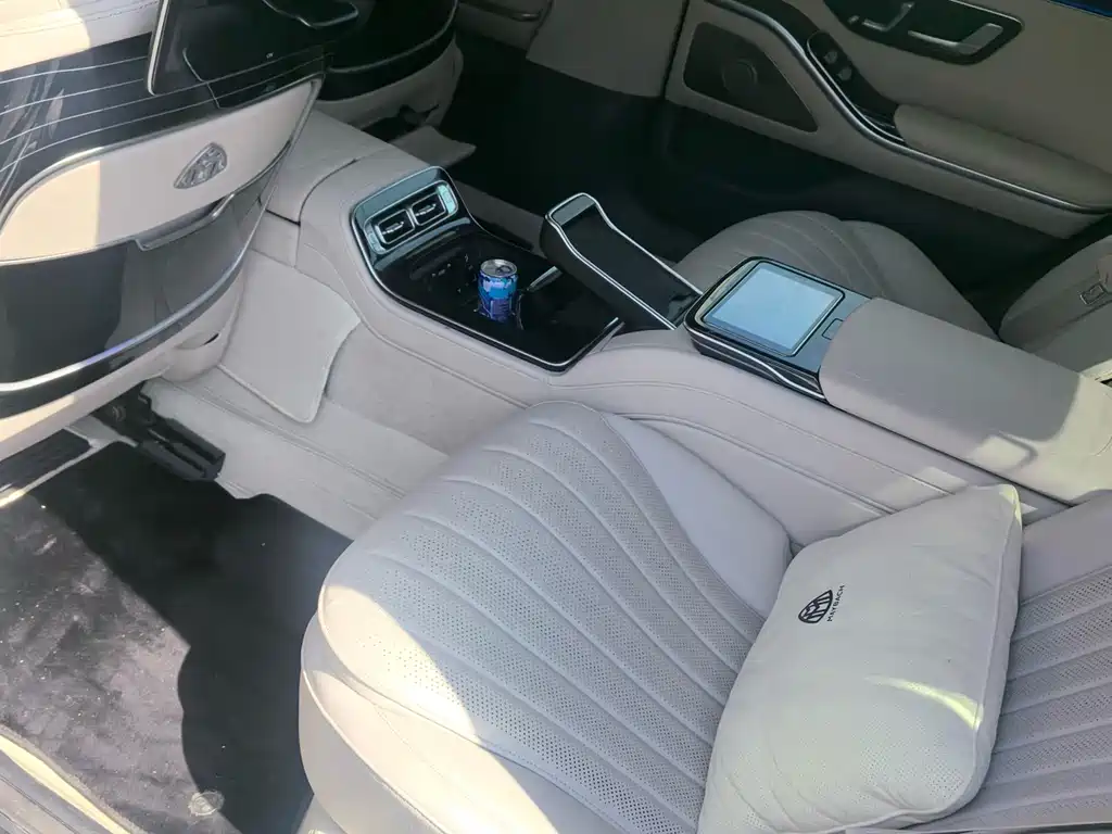 Mercedes-Benz S-Class 2022 — фото 3