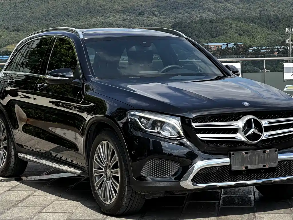 Mercedes-Benz GLC 2017 — фото 3