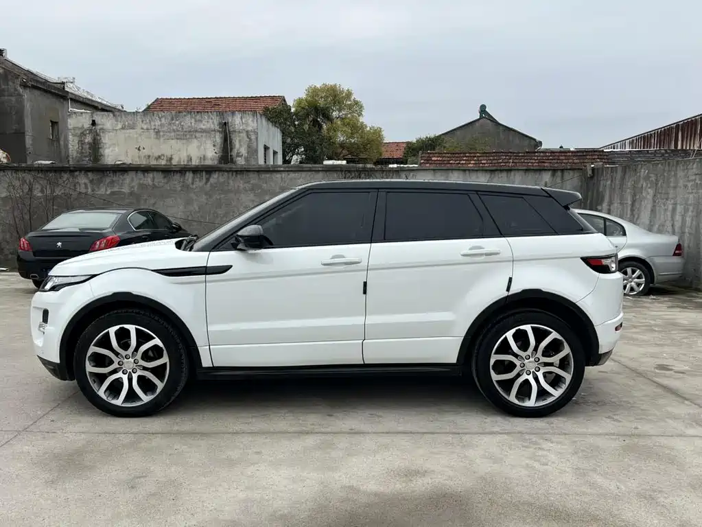 Land Rover Range Rover Evoque 2014 — фото 13