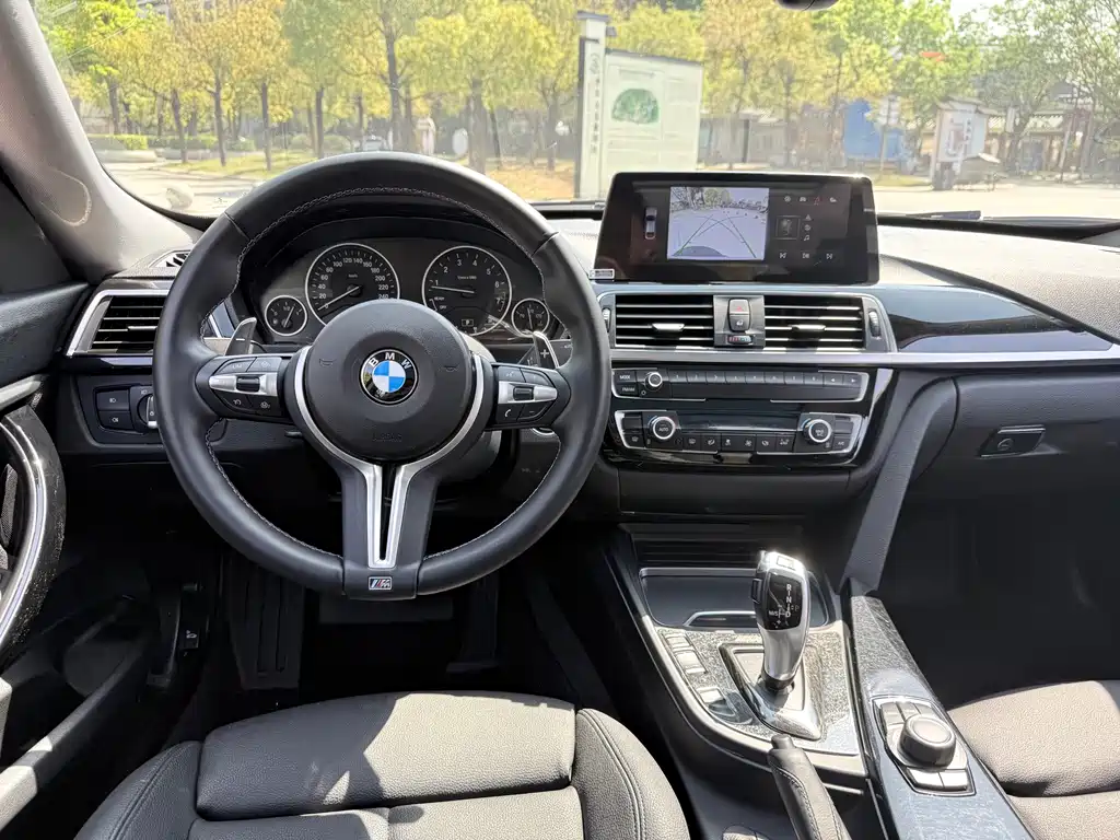 BMW 3 Series GT 2018 — фото 10