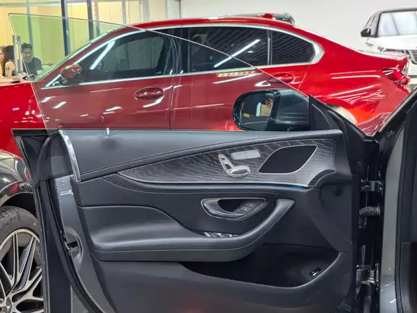 Mercedes-Benz CLS 2020