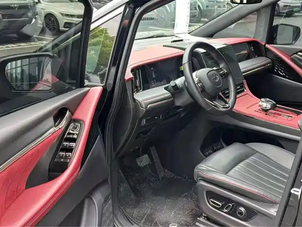 GAC Trumpchi M8 2023