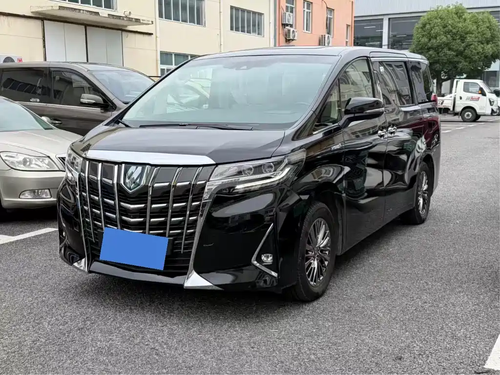 Toyota Alphard 2023