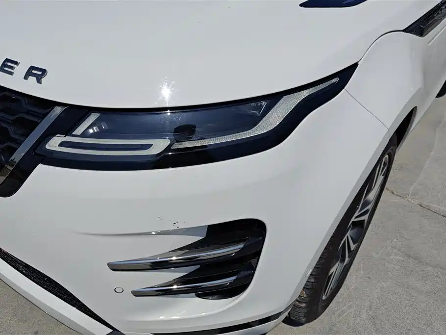 Land Rover Evoque 2023 — фото 5