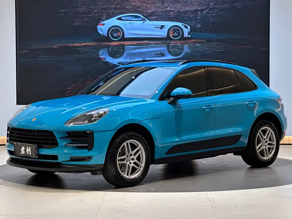 Porsche Macan 2019 — фото 1