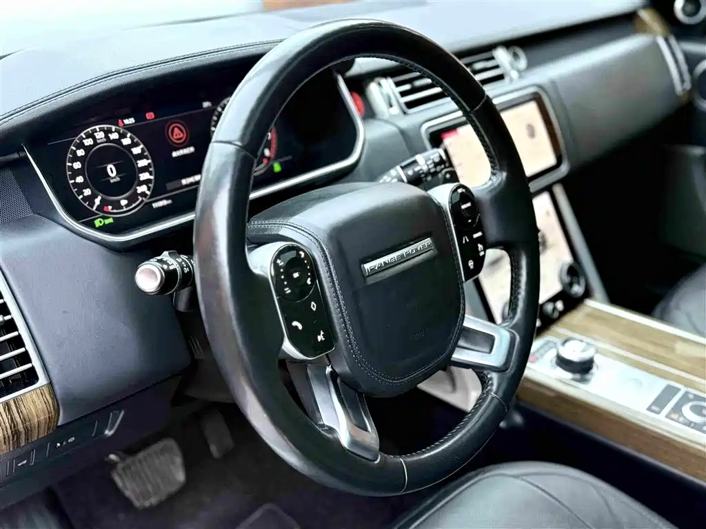 Land Rover Range Rover 2018 — фото 10